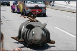 funny-pictures-of-cars-mouse-car-in-a-parade1 (Medium).jpg
